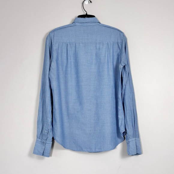 Vince Blue Pinstripe Button Down Blouse Size 6 - Picture 4 of 10